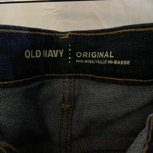Old Navy original jeans size 22 dark blue excellent condition.